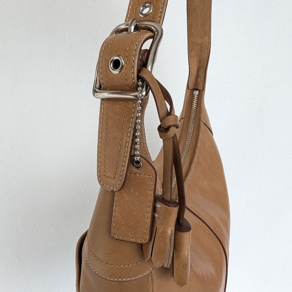 🤎 Coach Tan  Leather Hobo Bag - Picture 13 of 15
